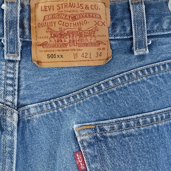 Vtg Levi's 501XX Jeans Mens 42x34(30) Blue Denim Button Fly Distressed Destroyed - Picture 7 of 9